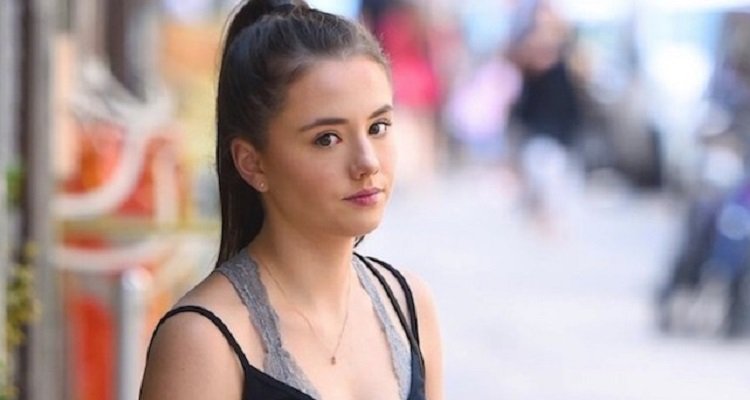 Lily Mo Sheen Bio, Career, Net Worth 2021